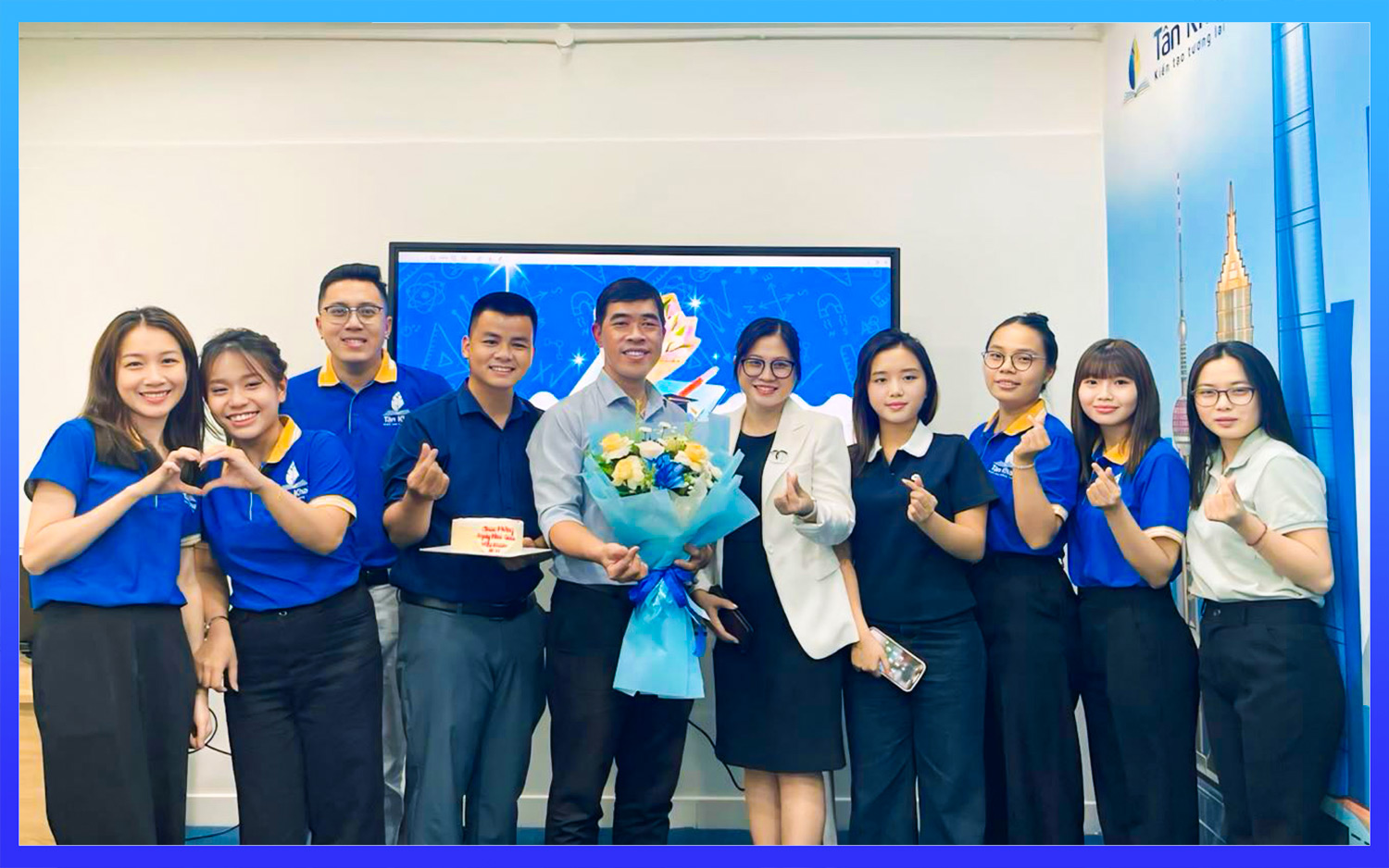 trung-tam-tieng-trung-giao-tiep-nguoi-di-lam-uy-tin-2-Tan-Khai